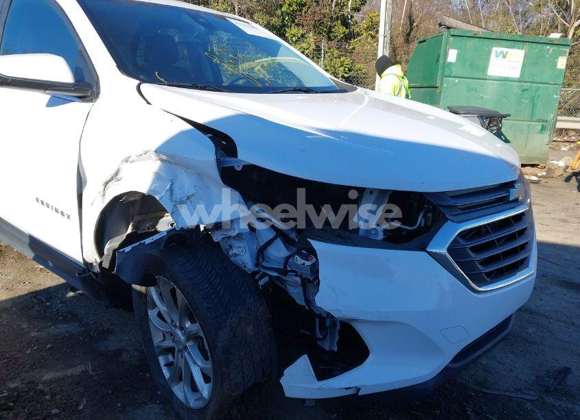 Photo 6 of 2021 Chevrolet Equinox FWD LT (VIN 2GNAXKEV6M6116369)