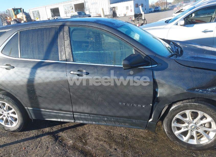 Photo 13 of 2021 Chevrolet Equinox FWD LT (VIN 2GNAXKEV6M6134807)