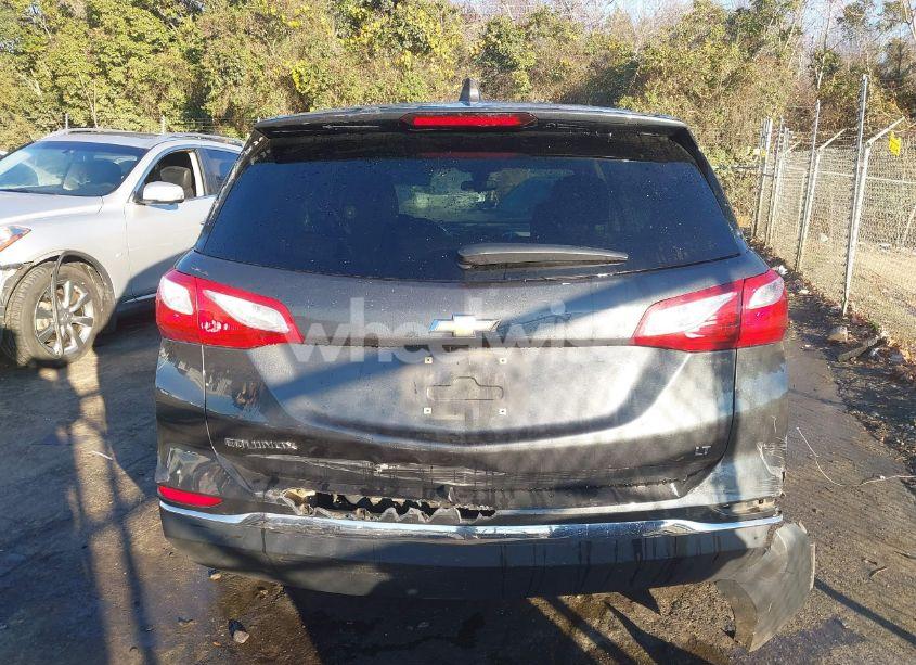 Photo 16 of 2021 Chevrolet Equinox FWD LT (VIN 2GNAXKEV6M6134807)