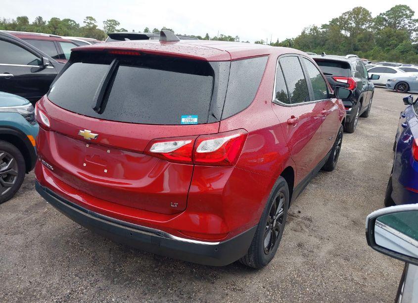 Photo 4 of 2021 Chevrolet Equinox FWD LT (VIN 2GNAXKEV6M6141398)