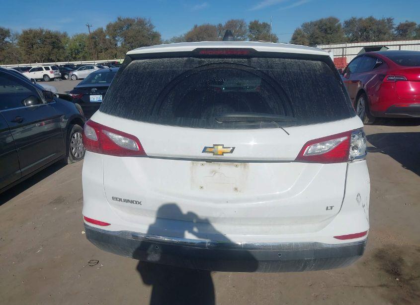 Photo 16 of 2019 Chevrolet Equinox LT (VIN 2GNAXKEV7K6132738)