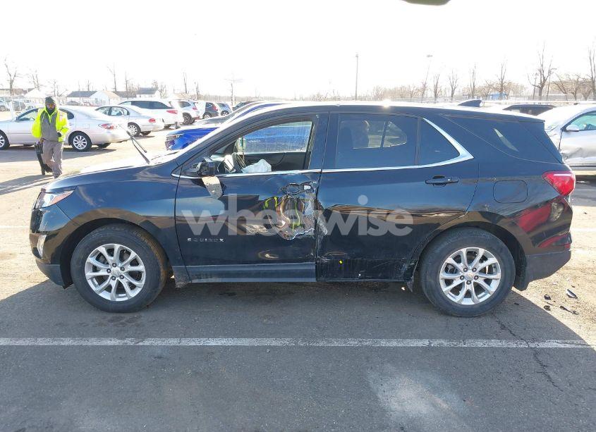 Photo 14 of 2019 Chevrolet Equinox LT (VIN 2GNAXKEV7K6176173)