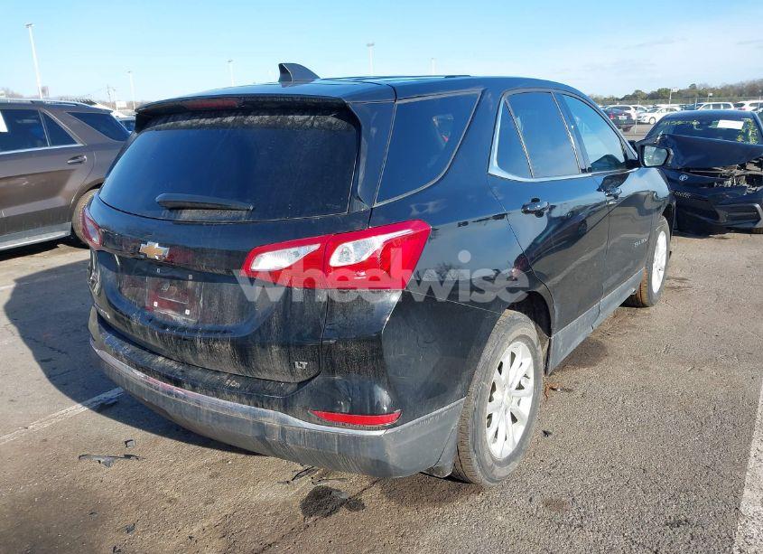 Photo 4 of 2019 Chevrolet Equinox LT (VIN 2GNAXKEV7K6176173)