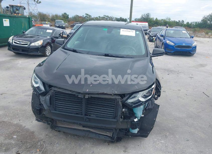 Photo 13 of 2019 Chevrolet Equinox LT (VIN 2GNAXKEV7K6306730)