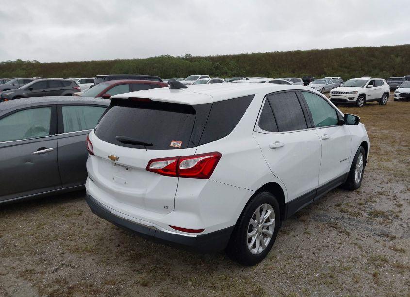 Photo 4 of 2020 Chevrolet Equinox FWD LT 1.5L TURBO (VIN 2GNAXKEV7L6149959)