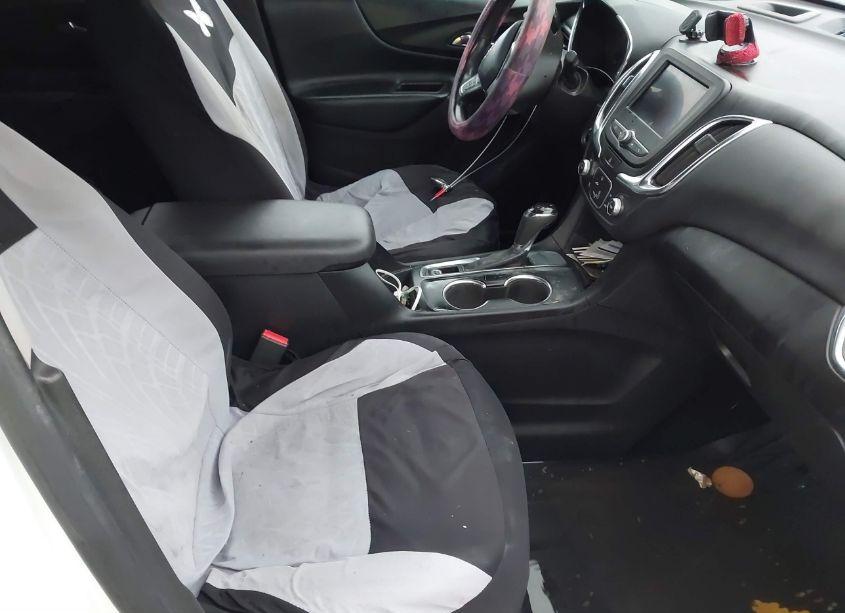 Photo 5 of 2020 Chevrolet Equinox FWD LT 1.5L TURBO (VIN 2GNAXKEV7L6149959)