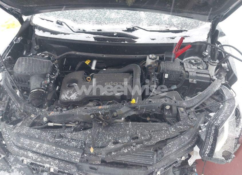 Photo 10 of 2020 Chevrolet Equinox FWD LT 1.5L TURBO (VIN 2GNAXKEV7L6259720)