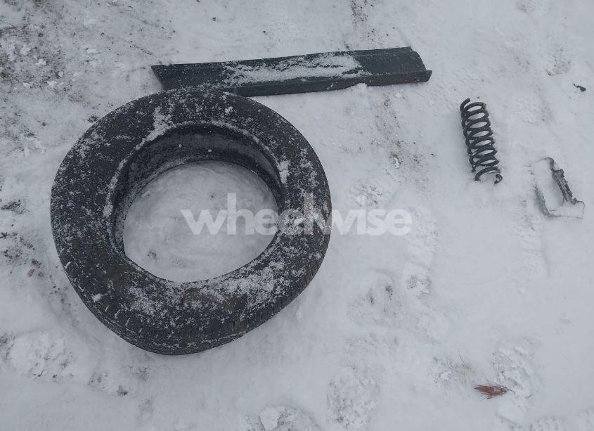 Photo 12 of 2020 Chevrolet Equinox FWD LT 1.5L TURBO (VIN 2GNAXKEV7L6259720)