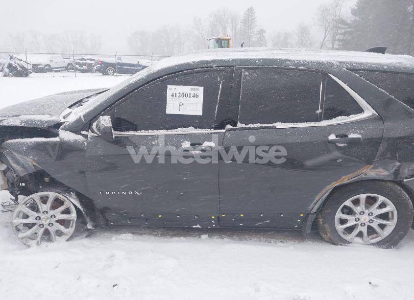 Photo 15 of 2020 Chevrolet Equinox FWD LT 1.5L TURBO (VIN 2GNAXKEV7L6259720)