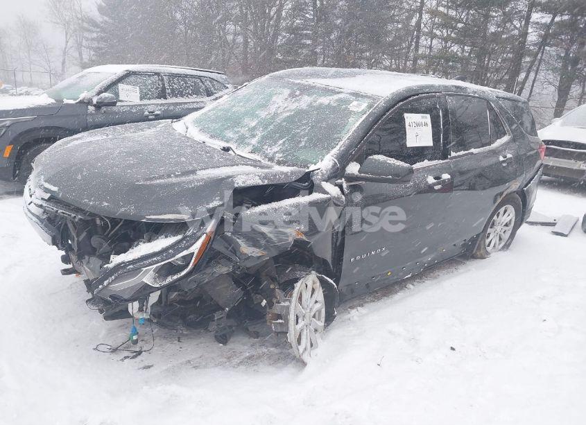 Photo 2 of 2020 Chevrolet Equinox FWD LT 1.5L TURBO (VIN 2GNAXKEV7L6259720)