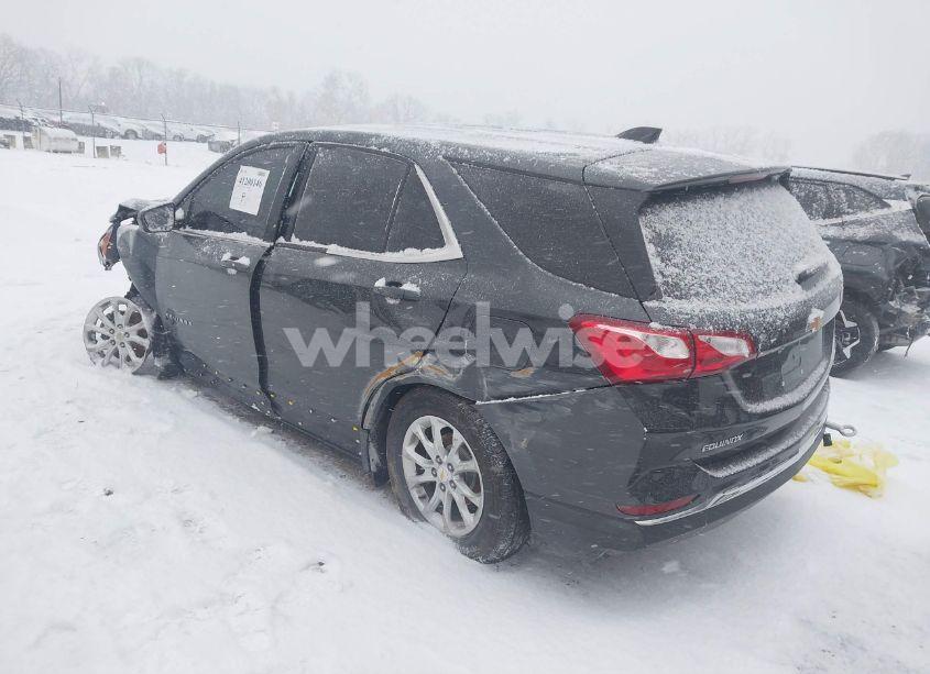 Photo 3 of 2020 Chevrolet Equinox FWD LT 1.5L TURBO (VIN 2GNAXKEV7L6259720)