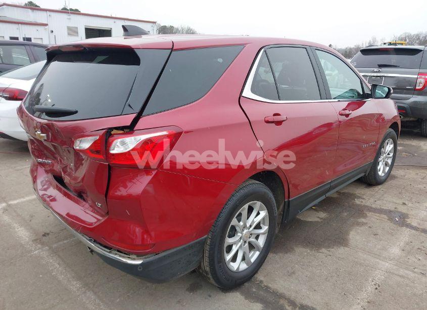 Photo 4 of 2021 Chevrolet Equinox FWD LT (VIN 2GNAXKEV7M6113965)