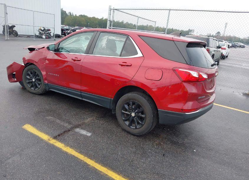 Photo 3 of 2021 Chevrolet Equinox FWD LT (VIN 2GNAXKEV7M6122715)