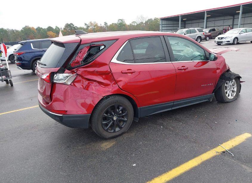 Photo 4 of 2021 Chevrolet Equinox FWD LT (VIN 2GNAXKEV7M6122715)