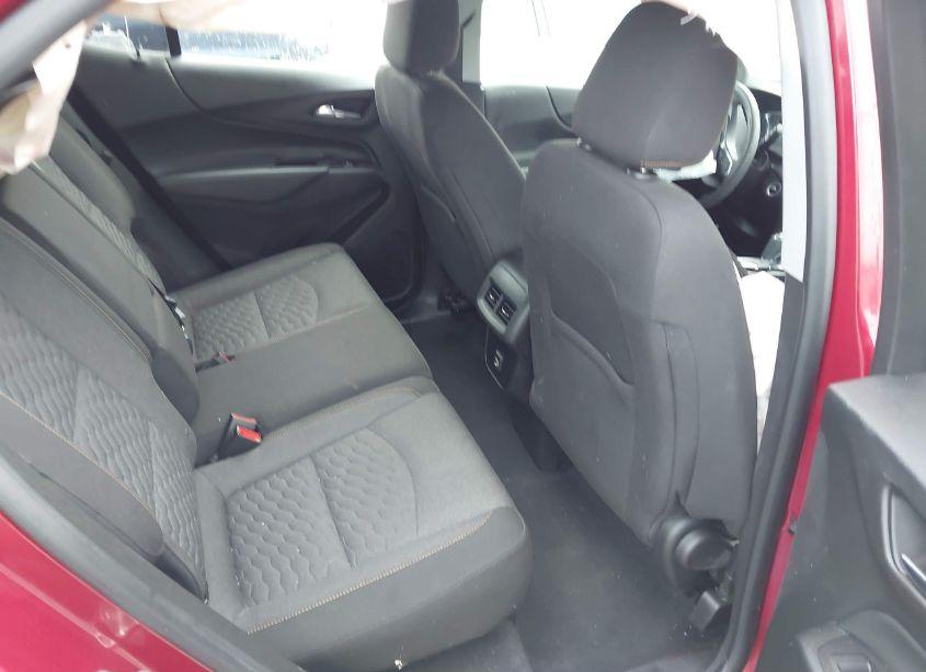 Photo 8 of 2021 Chevrolet Equinox FWD LT (VIN 2GNAXKEV7M6122715)