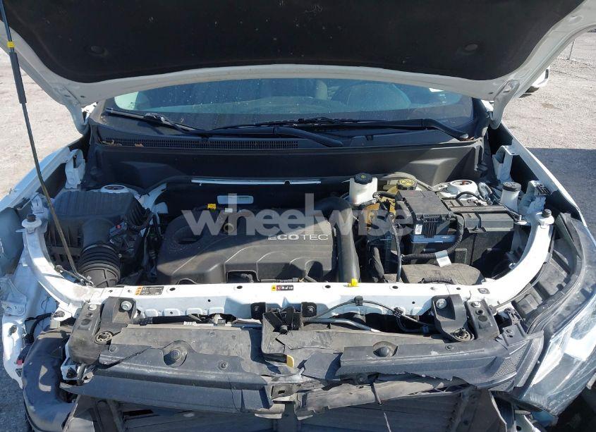 Photo 10 of 2021 Chevrolet Equinox FWD LT (VIN 2GNAXKEV7M6142995)