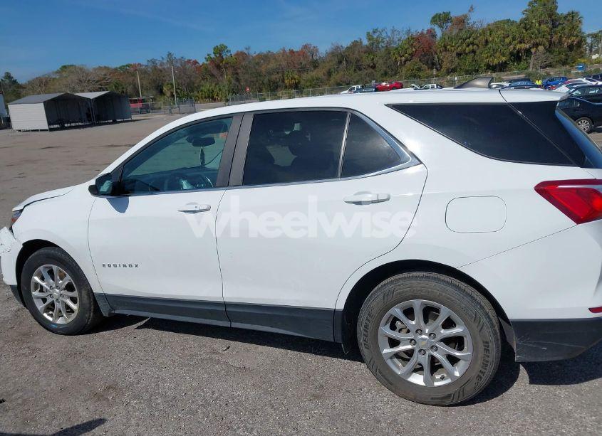 Photo 14 of 2021 Chevrolet Equinox FWD LT (VIN 2GNAXKEV7M6142995)