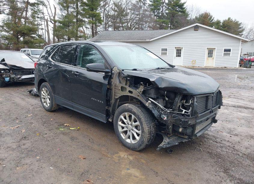 2019 Chevrolet Equinox LT (VIN 2GNAXKEV8K6108125) main photo
