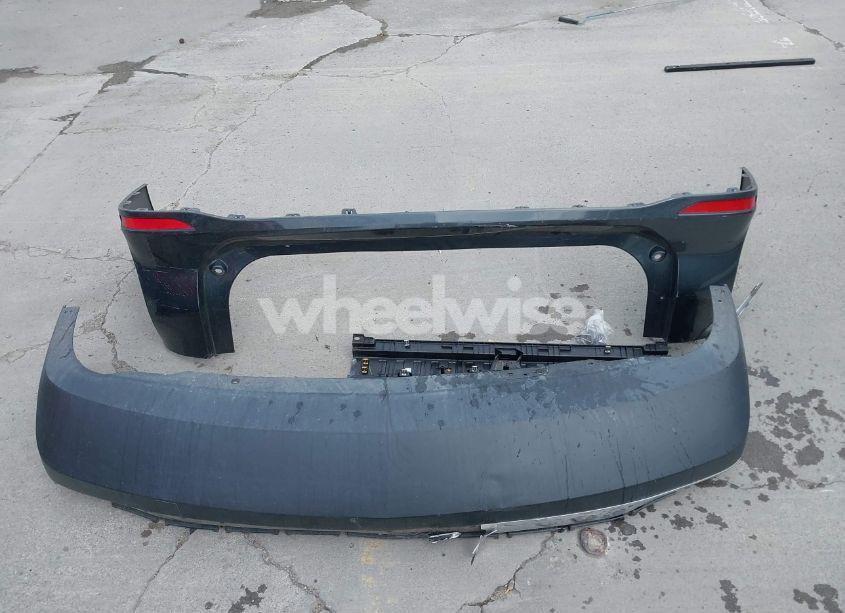 Photo 12 of 2019 Chevrolet Equinox LT (VIN 2GNAXKEV8K6142985)