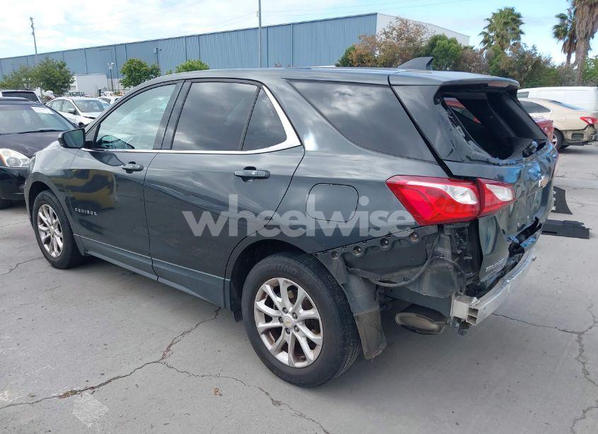 Photo 3 of 2019 Chevrolet Equinox LT (VIN 2GNAXKEV8K6142985)