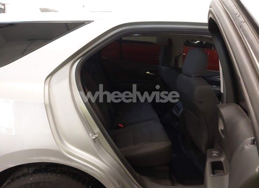 Photo 8 of 2019 Chevrolet Equinox LT (VIN 2GNAXKEV8K6146924)