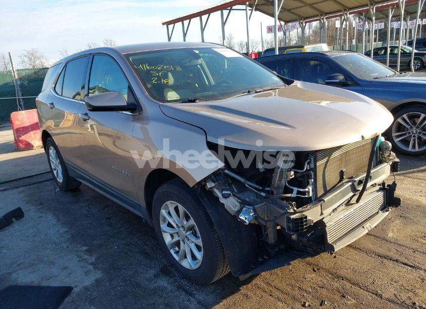 2019 Chevrolet Equinox LT (VIN 2GNAXKEV8K6186386) main photo