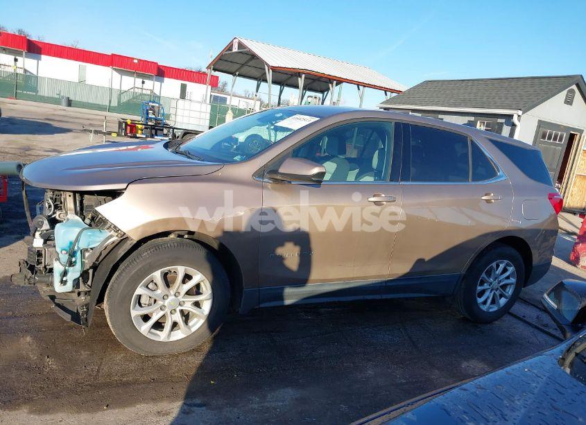 Photo 15 of 2019 Chevrolet Equinox LT (VIN 2GNAXKEV8K6186386)