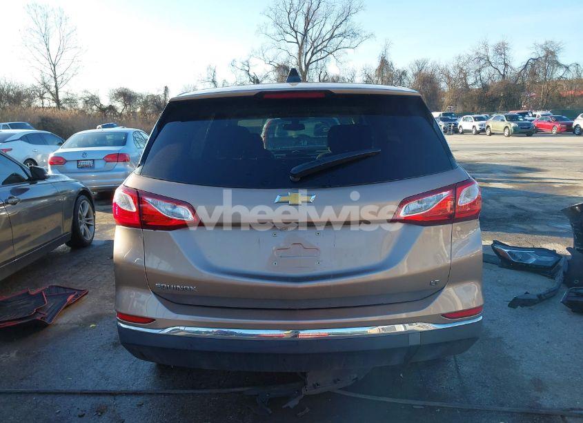 Photo 17 of 2019 Chevrolet Equinox LT (VIN 2GNAXKEV8K6186386)