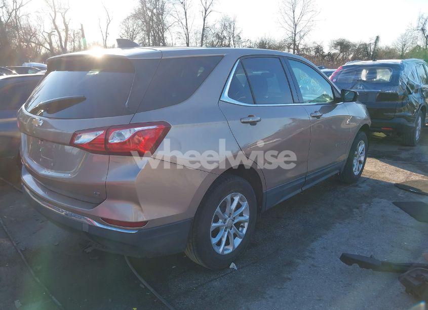 Photo 4 of 2019 Chevrolet Equinox LT (VIN 2GNAXKEV8K6186386)