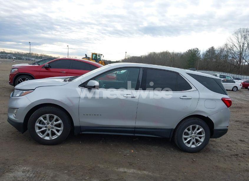 Photo 14 of 2019 Chevrolet Equinox LT (VIN 2GNAXKEV8K6269879)