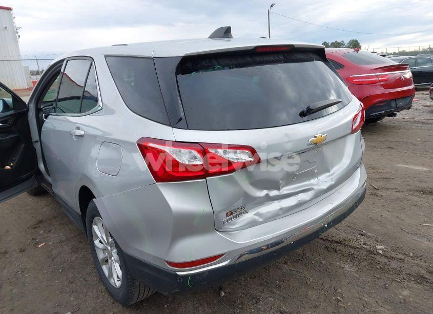 Photo 6 of 2019 Chevrolet Equinox LT (VIN 2GNAXKEV8K6269879)