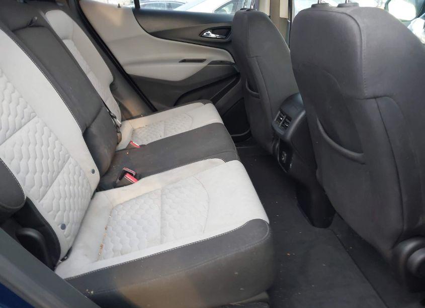 Photo 8 of 2019 Chevrolet Equinox LT (VIN 2GNAXKEV8K6298508)