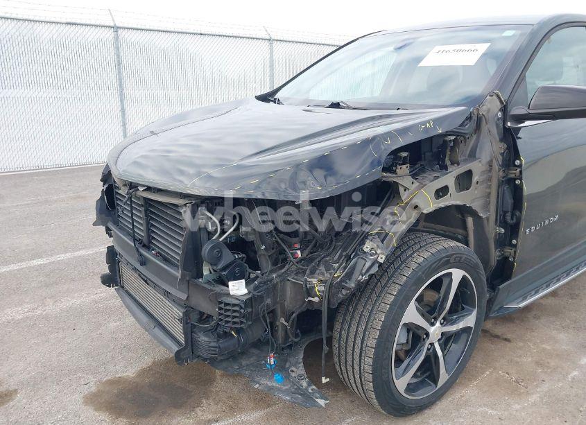 Photo 6 of 2020 Chevrolet Equinox FWD LT 1.5L TURBO (VIN 2GNAXKEV8L6105369)