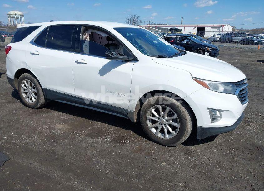 2020 Chevrolet Equinox FWD LT 1.5L TURBO (VIN 2GNAXKEV8L6141918) main photo