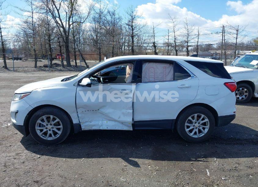 Photo 15 of 2020 Chevrolet Equinox FWD LT 1.5L TURBO (VIN 2GNAXKEV8L6141918)