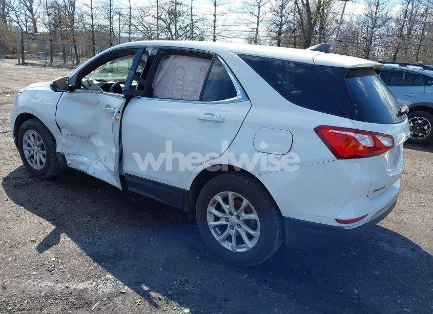 Photo 3 of 2020 Chevrolet Equinox FWD LT 1.5L TURBO (VIN 2GNAXKEV8L6141918)