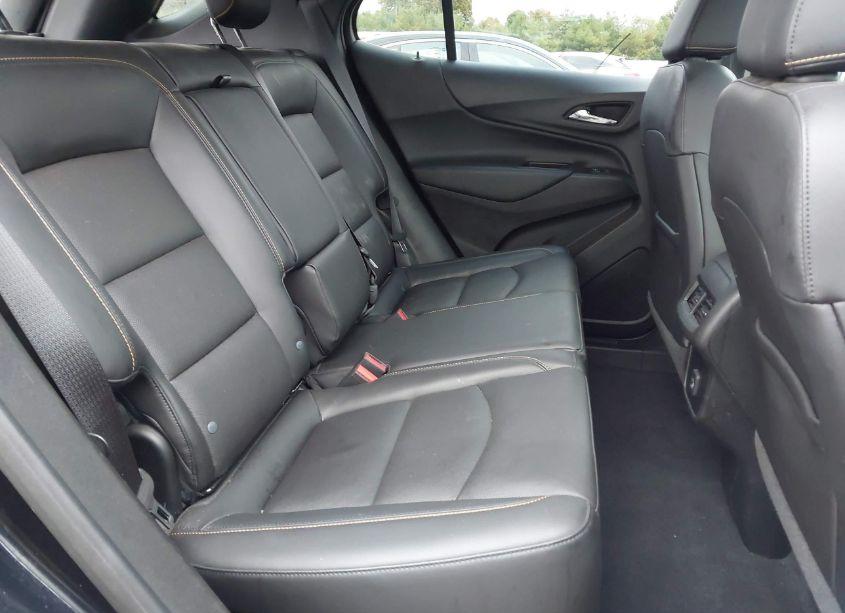 Photo 8 of 2020 Chevrolet Equinox FWD LT 1.5L TURBO (VIN 2GNAXKEV8L6242165)