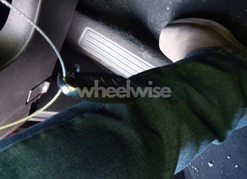 Photo 11 of 2021 Chevrolet Equinox FWD LT (VIN 2GNAXKEV8M6118138)