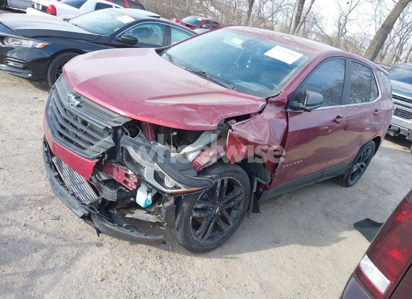 Photo 2 of 2021 Chevrolet Equinox FWD LT (VIN 2GNAXKEV8M6118138)