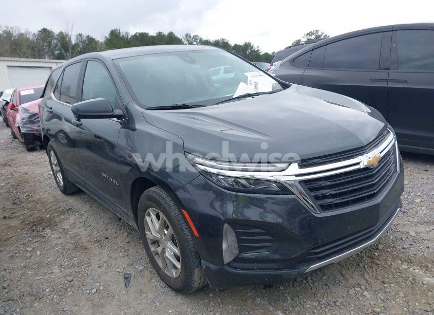 2022 Chevrolet Equinox FWD LT (VIN 2GNAXKEV8N6107934) main photo