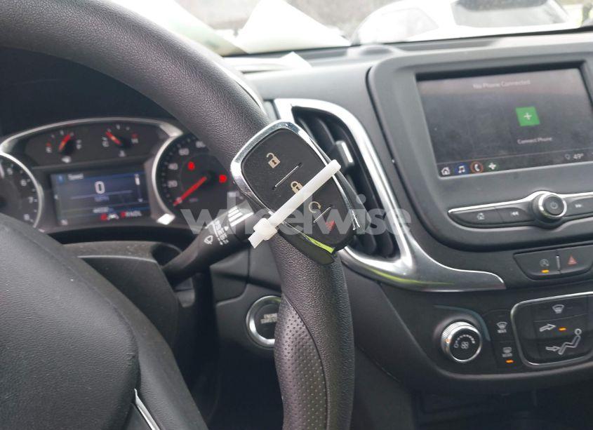 Photo 11 of 2022 Chevrolet Equinox FWD LT (VIN 2GNAXKEV8N6107934)