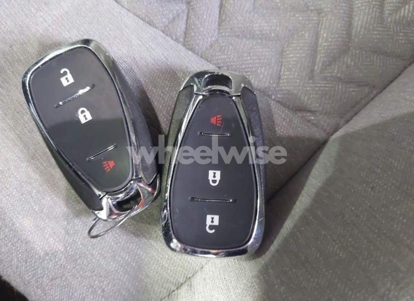 Photo 11 of 2022 Chevrolet Equinox FWD LT (VIN 2GNAXKEV8N6118013)