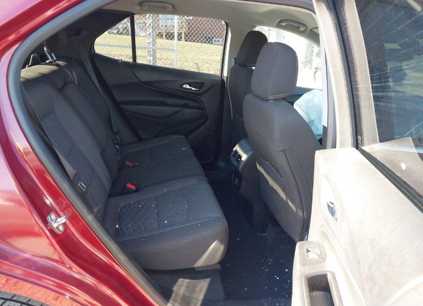 Photo 8 of 2019 Chevrolet Equinox LT (VIN 2GNAXKEV9K6113009)