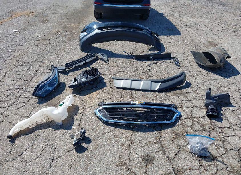 Photo 12 of 2019 Chevrolet Equinox LT (VIN 2GNAXKEV9K6116220)