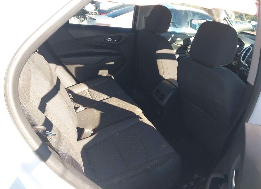 Photo 8 of 2019 Chevrolet Equinox LT (VIN 2GNAXKEV9K6205169)