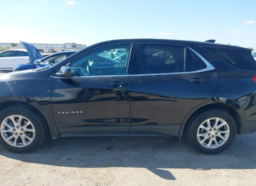 Photo 14 of 2019 Chevrolet Equinox LT (VIN 2GNAXKEV9K6256817)