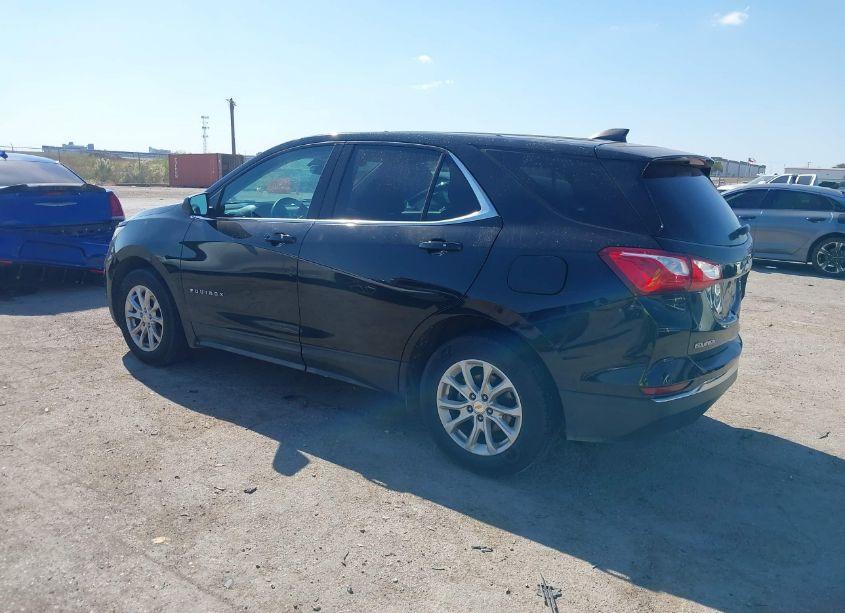 Photo 3 of 2019 Chevrolet Equinox LT (VIN 2GNAXKEV9K6256817)