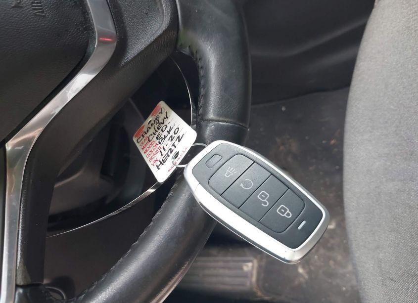 Photo 11 of 2019 Chevrolet Equinox LT (VIN 2GNAXKEV9K6301447)