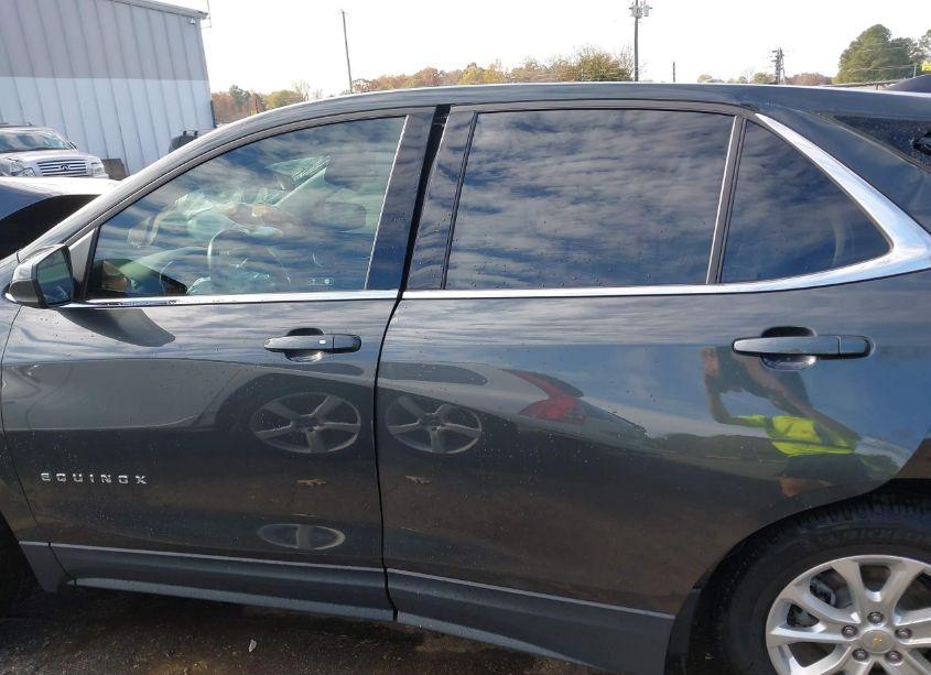 Photo 14 of 2020 Chevrolet Equinox FWD LT 1.5L TURBO (VIN 2GNAXKEV9L6103906)