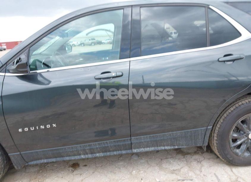 Photo 14 of 2020 Chevrolet Equinox FWD LT 1.5L TURBO (VIN 2GNAXKEV9L6105008)